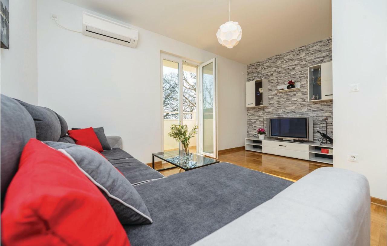 Nice Apartment In Cavtat With Wifi エクステリア 写真